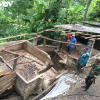 Xuất hiện vết nứt nguy hiểm sau mưa lũ, Mường La khẩn cấp di dời dân