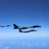 Máy bay ném bom Mỹ xuất kích từ Guam làm nhiệm vụ sát bán đảo Triều Tiên