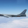 Trung Quốc điều 6 oanh tạc cơ bay giữa 2 đảo của Nhật
