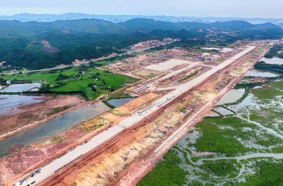 Vì sao giá đất nền tăng phi mã từ Bắc vào Nam?