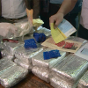 210.000 viên ma túy giấu trong khoang bí mật của xe bán tải