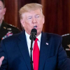 Donald Trump xuống tay, toàn cầu náo loạn