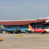 Thông đường băng, đường lăn sân bay Nội Bài, tiễn chuyến bay đầu tiên năm 2021