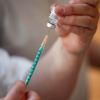 Ca Covid-19 toàn cầu vượt 90 triệu, vaccine chống được chủng nCoV mới