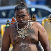 Tín đồ Hindu xỏ xiên sắt qua miệng trong lễ hội diệt quỷ
