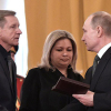Putin trao huân chương Anh hùng Nga cho gia đình phi công Su-25 hy sinh