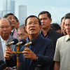 Thủ tướng Campuchia bảo vệ quyết định cho du thuyền cập cảng