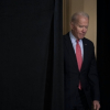Tuần trăng mật sắp kết thúc, khó khăn bủa vây Tổng thống Biden
