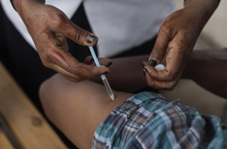 Nạn vaccine giả ở Châu Phi