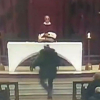 Linh mục bị đâm dao tại nhà thờ lớn nhất Canada