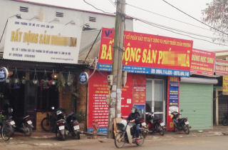 Cơn náo loạn bên đại lộ Thăng Long: Những kẻ liều mạng ôm 'bom'