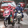 Miền Bắc hứng mưa to, cảnh báo lốc sét; Nam Bộ nắng nóng