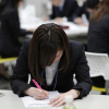 Nữ sinh viên Nhật Bản bị quấy rối tình dục khi tìm việc