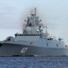 Tàu hộ vệ tối tân Nga đi qua Biển Đông