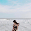 Nữ game thủ xinh đẹp Trinh Xíu mặc bikini khoét ngang dọc hiểm hóc