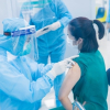 Việt Nam hoàn thành tiêm vaccine COVID-19 cho hơn 58.000 người