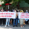 Phụ huynh Quốc tế Việt Úc tiếp tục phản đối trường