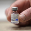 Mỹ cấp phép tiêm vaccine cho trẻ em từ 12 tuổi