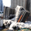 Trung Quốc giật sập chung cư trái phép bằng một tấn thuốc nổ
