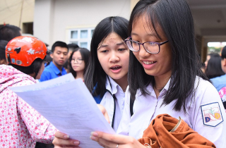 Thí sinh Hà Nội vui vẻ vì đề Ngữ văn 'vừa sức'