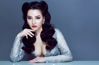 Vẻ sexy của 'hotgirl thị phi' phải giấu mặt lên truyền hình tìm bạn trai