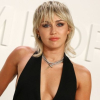 Miley Cyrus tiết lộ đã bỏ rượu và cần sa 6 tháng