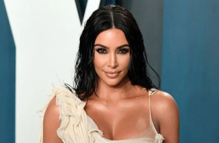 Kim Kardashian thừa nhận thành công nhờ lộ video sex