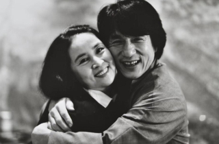 Thành Long phủ nhận ly hôn