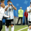 Nhà báo Argentina tiết lộ vụ Messi lật HLV Sampaoli ở World Cup