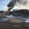 Xe tải và xe bồn bốc cháy dữ dội sau va chạm, ít nhất 2 người tử vong