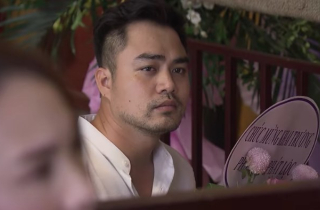 'Về nhà đi con' tập 72, Khải ra tù, bất ngờ đến mừng Huệ khai trương quán trà