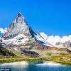 Ngọn núi đẹp nhất thế giới Matterhorn bắt đầu nứt vỡ vì tan băng