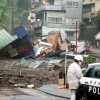 Lở đất khủng khiếp tại Nhật Bản: 19 người mất tích, nhiều nhà cửa bị chôn vùi