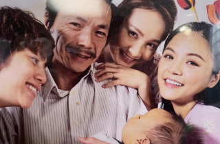 Những kỷ lục từ bom tấn truyền hình 'Về nhà đi con'