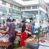 Đà Nẵng: Giá rau củ, thịt cá tăng chóng mặt vẫn ‘cháy’ hàng