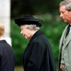 Thái tử Charles cãi mẹ đi nhận xác Diana