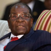 Thân nhân tới Singapore đón thi hài cố tổng thống Zimbabwe