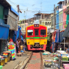 Chợ đường ray xe lửa ở Bangkok