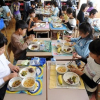 Bữa trưa trong các trường học Nhật Bản