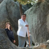 Vợ Kim Jong-un lần đầu xuất hiện sau 4 tháng