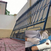 Sập cổng trường tiểu học ở Nghệ An, một học sinh lớp 3 bị thương