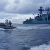 Đang chiếm giữ tàu hàng, cướp biển tháo chạy khi lính thuỷ đánh bộ Nga áp sát