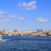 Lướt du thuyền ngắm thành phố nối hai lục địa Á-Âu