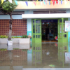 Hàng loạt trường học ở Sài Gòn ngập sâu sau bão Usagi