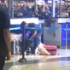 Malaysia không khởi tố, trục xuất 2 nữ khách Việt dọa bom tại sân bay về nước