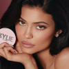 Kylie Jenner thu 600 triệu USD từ bán cổ phần hãng mỹ phẩm