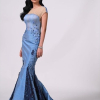 Sao mạng Thái bị điều tra vì chê váy Công chúa thiết kế