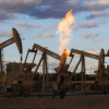 Khủng hoảng giá dầu dưới 40 USD/thùng đã cận kề