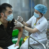 Gần 98% dân số trên 18 tuổi của Việt Nam đã tiêm vaccine mũi 1 phòng COVID-19
