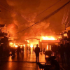 Cháy 42 ki ốt chợ trung tâm huyện Quản Bạ, thiệt hại ước tính 10 tỷ đồng